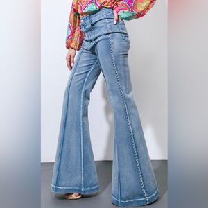 FlyingTomato Women's Flared studded Blue Jeans